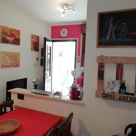 Апартаменты Casa Topprivacy&relax In Centro - Con Posto Auto Coperto Латина
